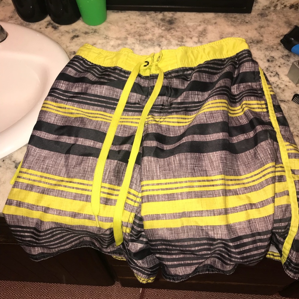 Swimming shorts
